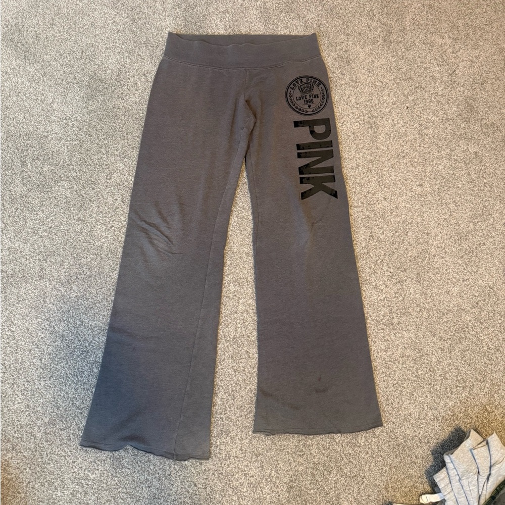 PINK Victoria's Secret Charcoal Gray Sweatpants. Small S